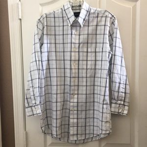FINAL MARKDOWN Men’s arrow shirt small